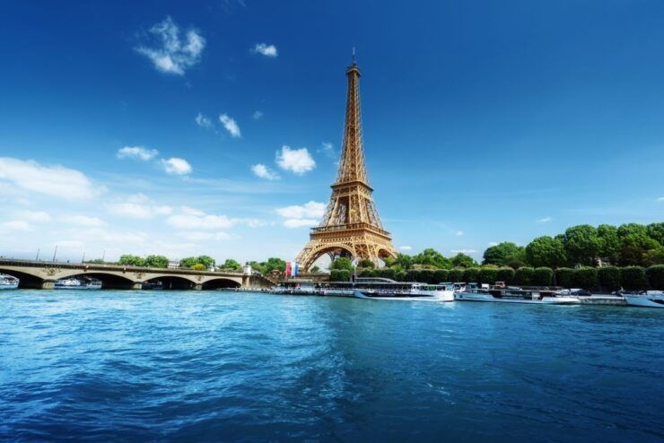 Paris: Romantic Cruise With 3-Course Dinner on Seine River - Activity Details