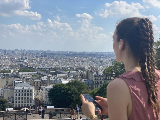 Paris: Romantic Evening Cruise & Montmartre Self-Guided Tour - Customer Review