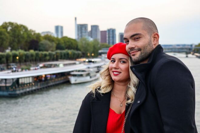 Paris: Romantic Photoshoot for Couples - Convenient Booking and Flexible Options
