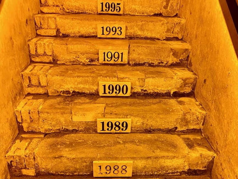 Paris: Ruinart and Veuve Clicquot Champagne Tour by Mercedes - Good To Know