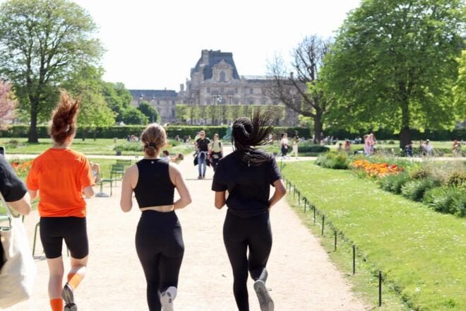PARIS : Running Tour Experience (Montmartre, Eiffel Tower..) - Booking Your Experience