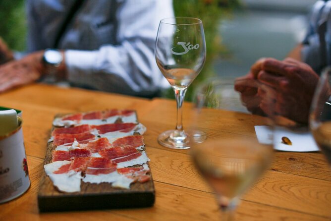 Paris: Saint-Germain Food and Wine Small-Group Tasting Tour - Meeting Point and Starting Location