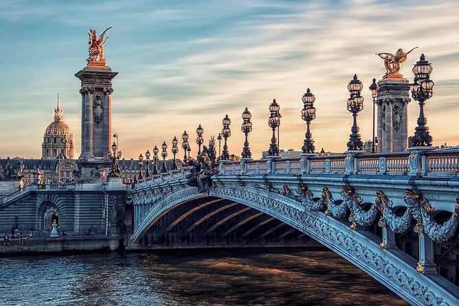 Paris Scavenger Hunt and Best Landmarks Self-Guided Tour - Food and Drinks