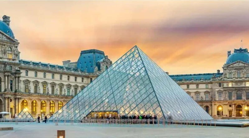 Paris: See 15 to 30 Top Sights with a Fun Guide - A Practical Overview of the Tour