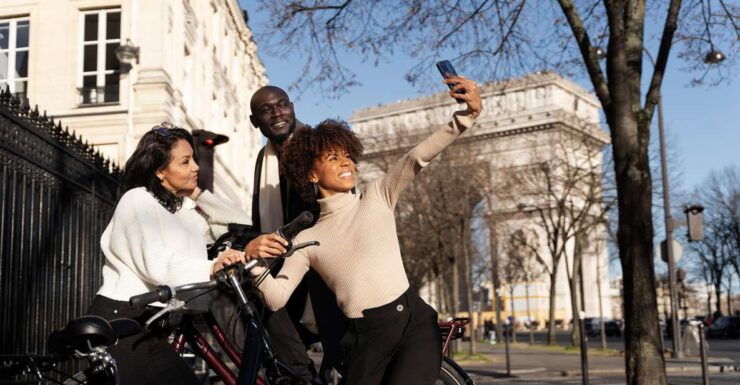 Paris Seine Bicycle Tour, Optional Louvre Entry Tickets - Booking and Payment Information