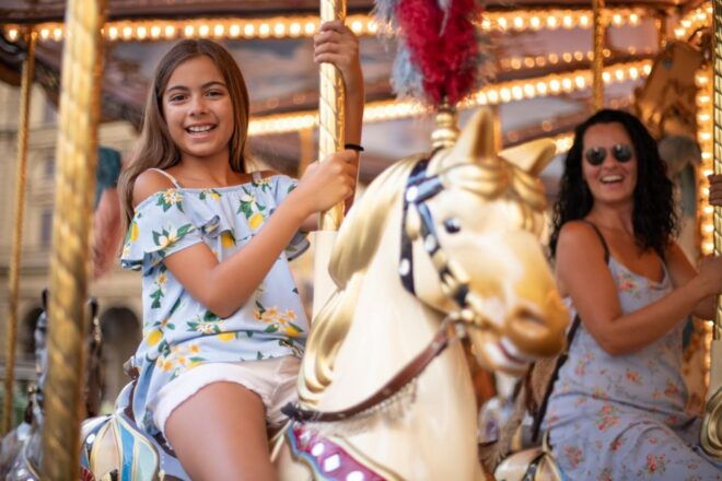 Paris: Seine Cruise and Eiffel Tower Carousel Tickets - Customer Reviews