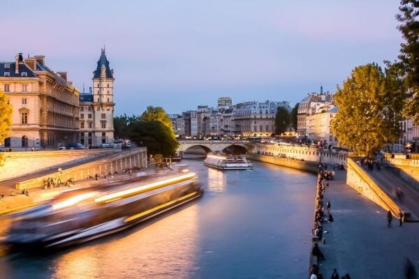 Paris: Seine Cruise & Crepe Tasting Near the Eiffel Tower - Customer Reviews and Ratings