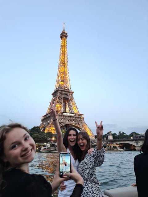 Paris: Seine Escape - Private Cruise For The Solo Traveller - Good To Know