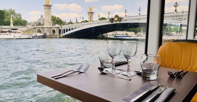 Paris : Seine River Bistronomic Dinner Cruise - Full Description