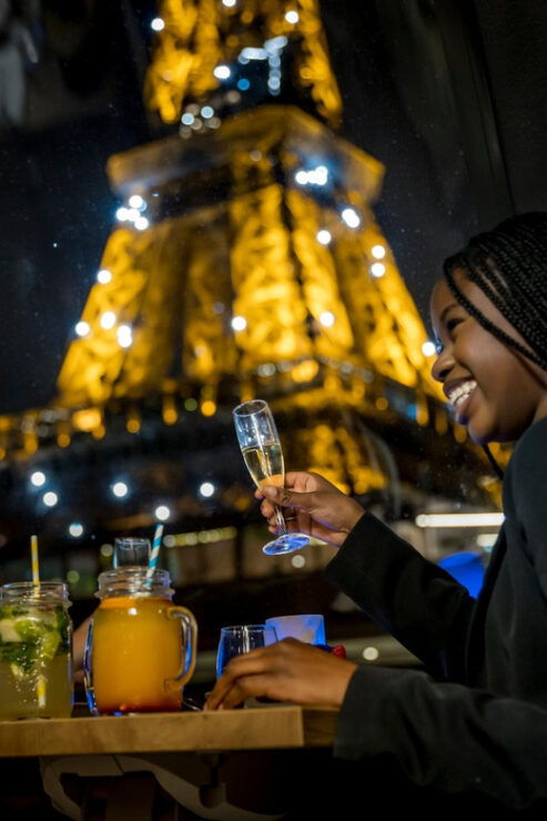 Paris: Seine River Champagne Dinner Cruise With Live Music - Overview and Pricing