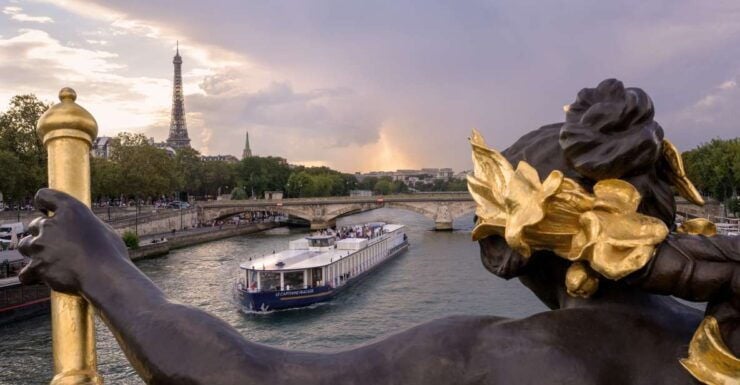 Paris: Seine River Cruise & Brunch With Panoramic View - Activity Details
