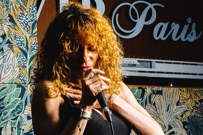 Paris Seine River Dinner Cruise With Rooftop and Live Singer - Overview of the Experience