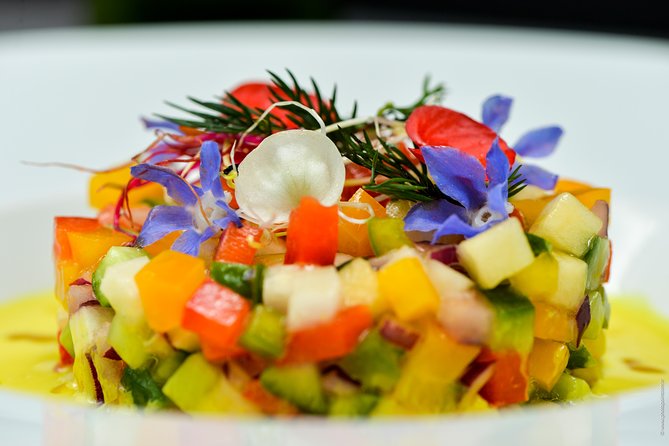 Paris Seine River Gourmet Dinner Cruise With Champagne - Common Questions