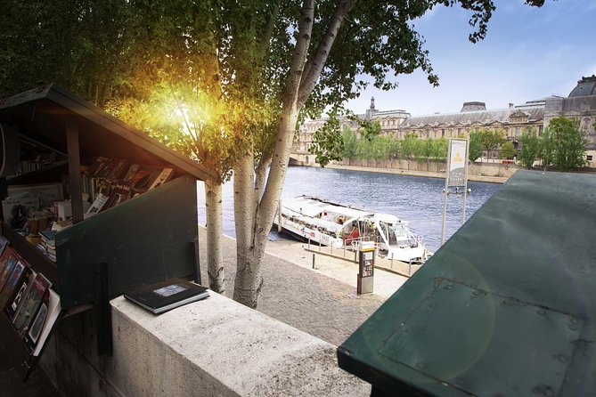 Paris Seine River Hop-On Hop-Off Sightseeing Cruise - Common Questions