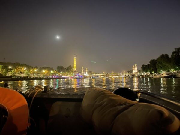 Paris: Seine River Private Cruise - Customer Reviews
