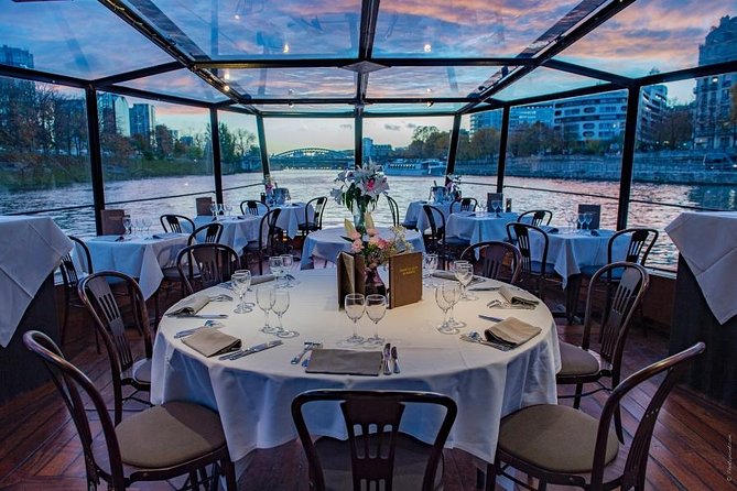 Paris Seine River Sightseeing and Gourmet Dinner Cruise With 3 Course Menu - Gourmet 3-Course Menu