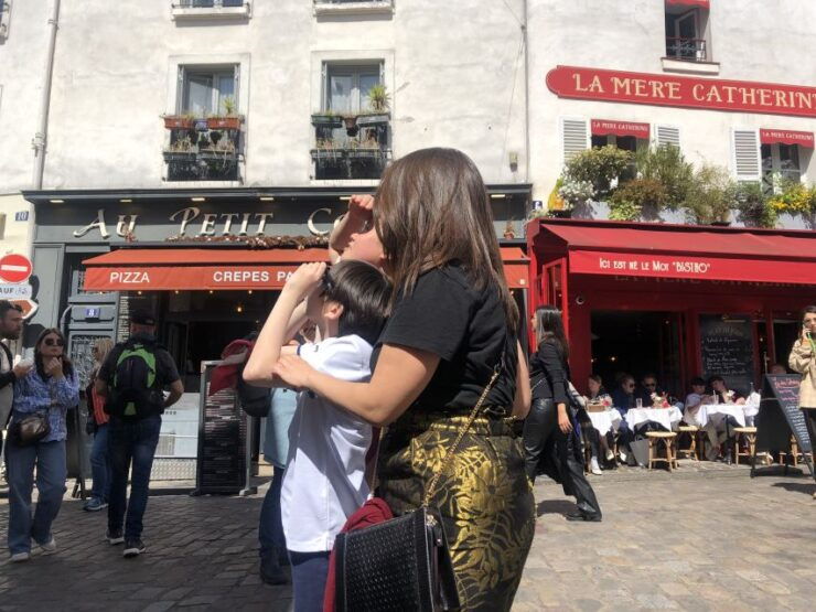 Paris: Self-Guided Treasure Hunt Through Montmartre - Activity Details