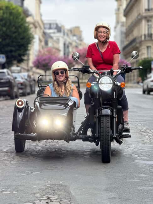 Paris: Sidecar Tour with a Filmmaker to Shoot Your Moment - What to Expect from the Experience