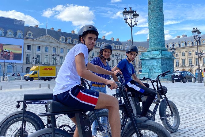Paris Sightseeing Family Friendly Guided Electric Bike Tour - Safety Briefing