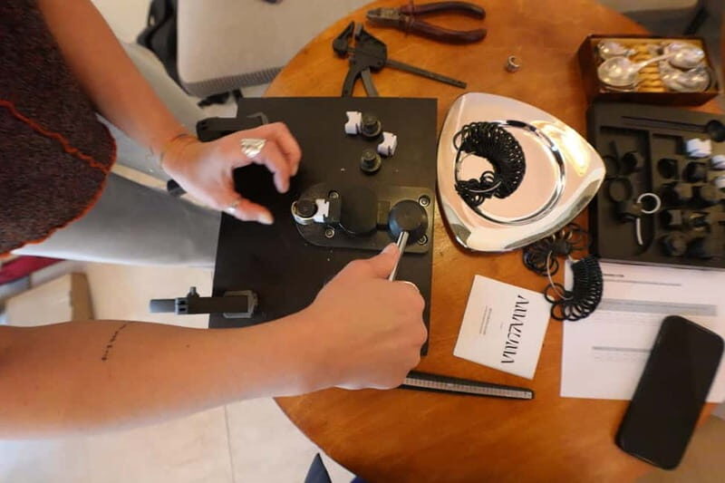 Paris: Silver Spoon Ring Workshop in Le Marais - Paris: Silver Spoon Ring Workshop in Le Marais