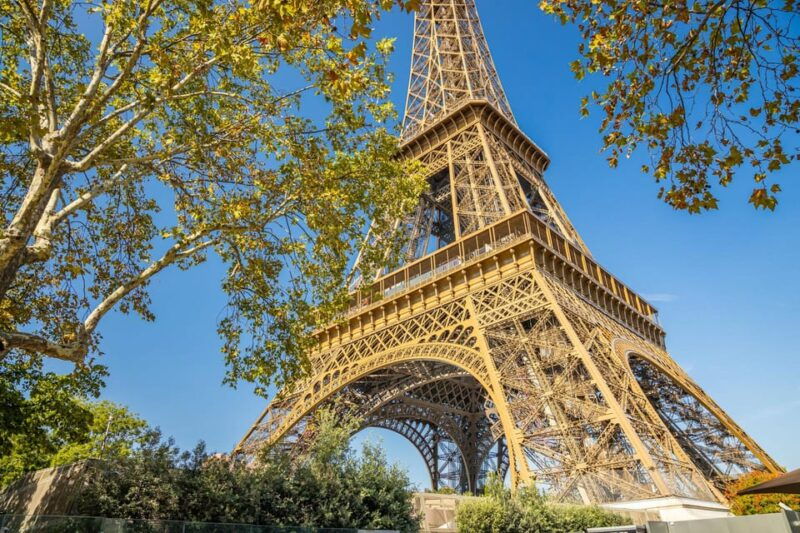 Paris: Skip-the-Line Eiffel Tower and Trocadero Gardens Tour - Good To Know