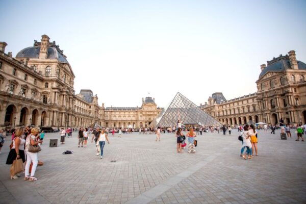 Paris: Skip-the-Line Louvre Museum Masterpieces Guided Tour - Tips for Maximizing Your Experience