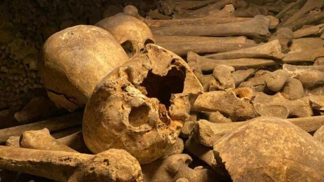 Paris: Small-Group Catacombs Tour With Skip-The-Line Entry - Detailed Itinerary