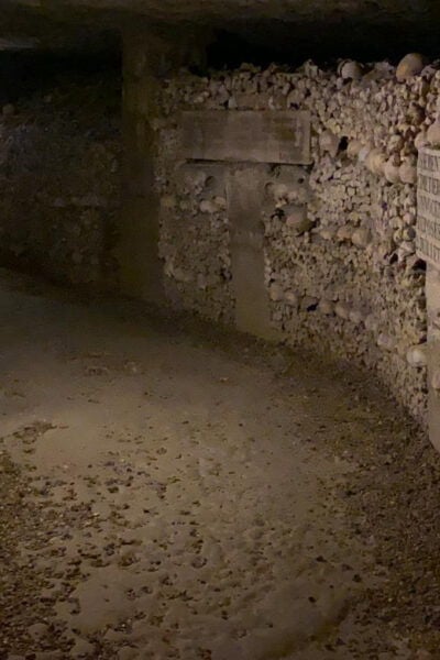 Paris: Small-Group Catacombs Tour With Skip-The-Line Entry - Tips for Visitors