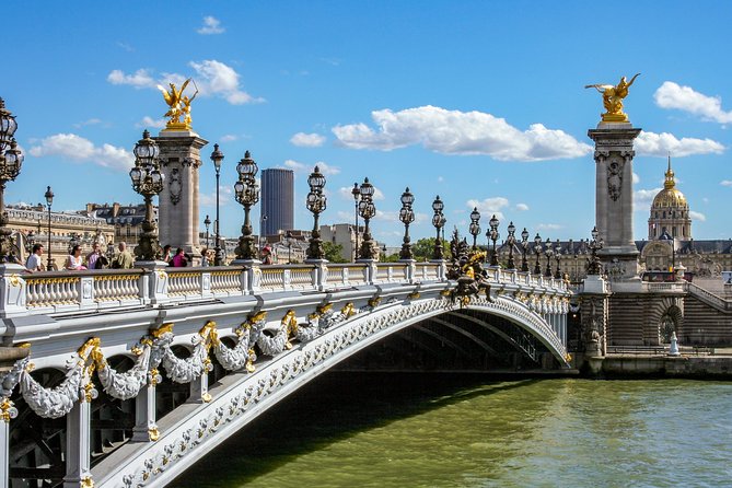 Paris Small-Group Photography Tour: Highlights and Hidden Gems - Inclusions and Exclusions