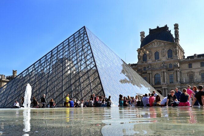 Paris Small Group Tour With River Seine Lunch Cruise From London - Deluxe Day Trip With Eurostar Tickets and Seine Lunch Cruise