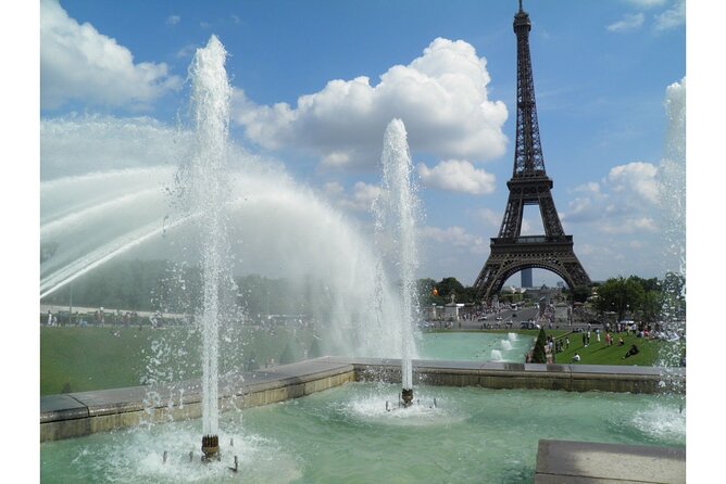 Paris Small Group Tour With River Seine Lunch Cruise From London - Meeting and Pickup Information