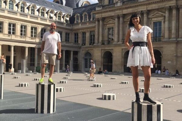 Paris : Street Art Walking Tour With A Guide - Local Guide Expertise