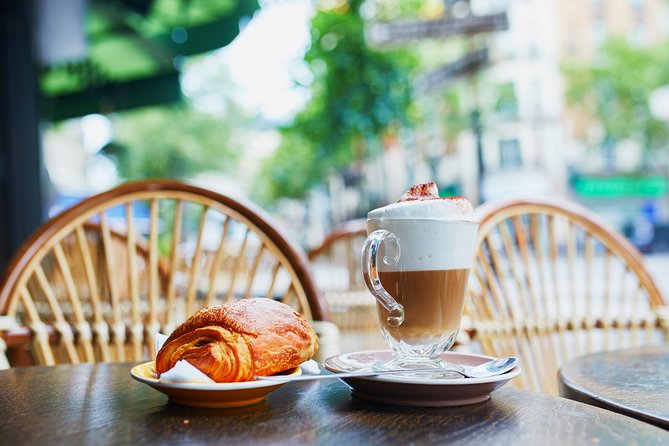 Paris: Street Food & Drinks Crawl With a Local - Exploring Parisian Food Markets