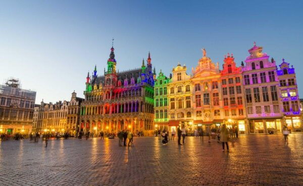 Paris to Bruges Private Full-Day Tour - Questions You May Have