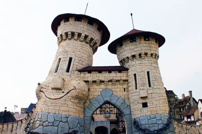 Paris to Parc Asterix : Round-trip Private Transfers - Additional Information