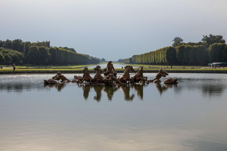 Paris to Versailles: Private Guided Tour With Transport - Booking Details and Cancellation Policy