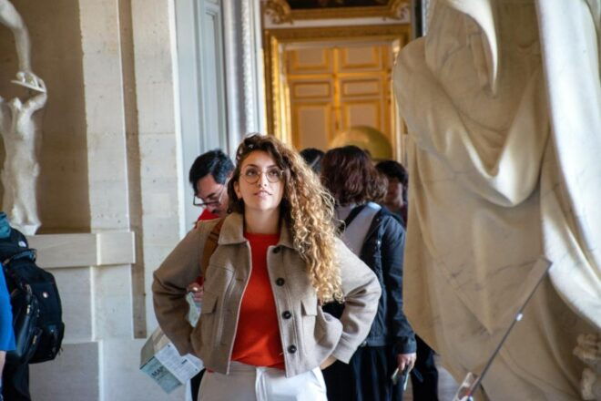 Paris to Versailles: Private Guided Tour With Transport - Private and Luxurious Tour