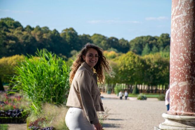 Paris to Versailles: Private Guided Tour With Transport - Explore the French Gardens of Louis XIV