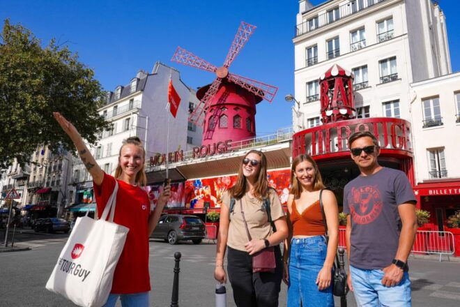 Paris: Top 30 Sites Tour With Expert Guide - Experience