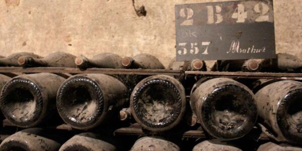 Paris: Top Loire Castles With Lunch and Wine - Common Questions