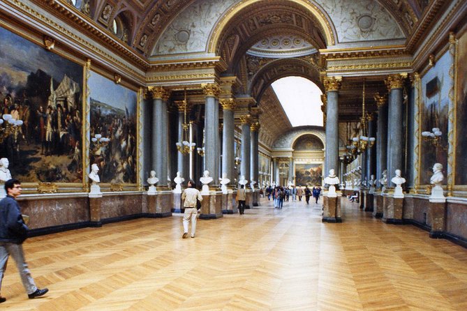 Paris Tour Including Louvre Museum Private Visit - Pricing and Booking
