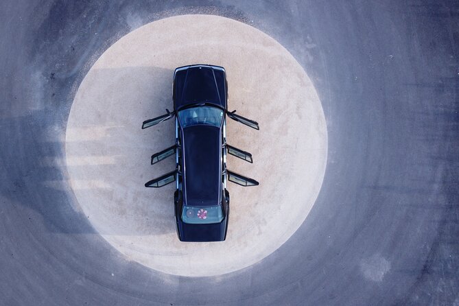 Paris Tour With Champagne in a Vintage Limo - Included Amenities