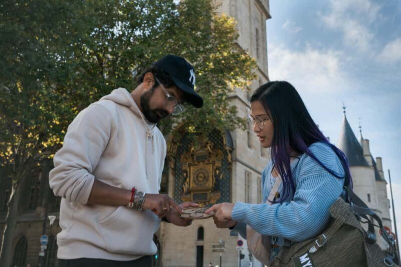 Paris: Treasure Hunt & Walking Tour "Secret Weapon X" - Why This Tour Stands Out