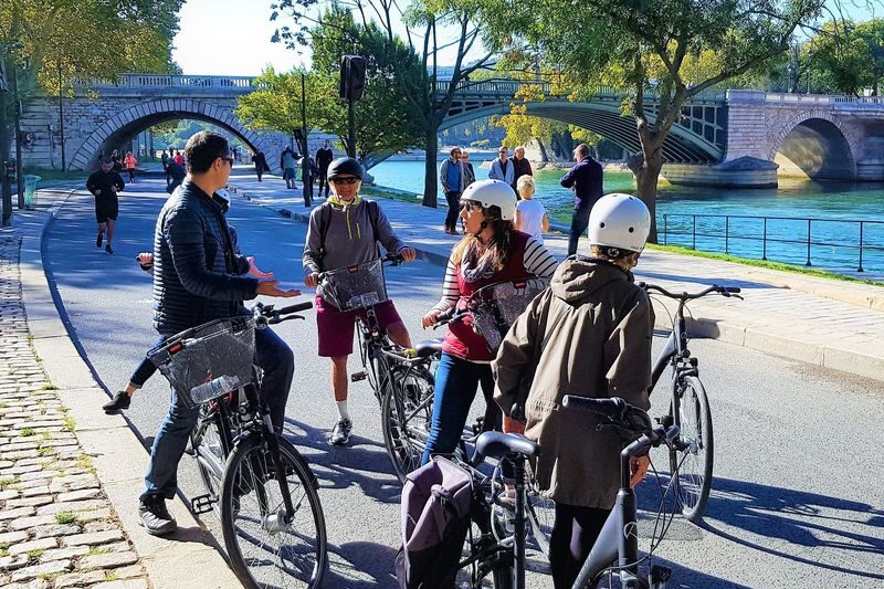 Paris Treasures Bike Tour - The Latin Quarter and the riverbanks