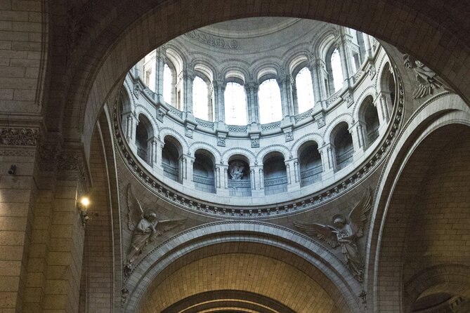 Paris: Uncover the Secrets of Montmartre Small-Group With a Guide - Arrival Instructions