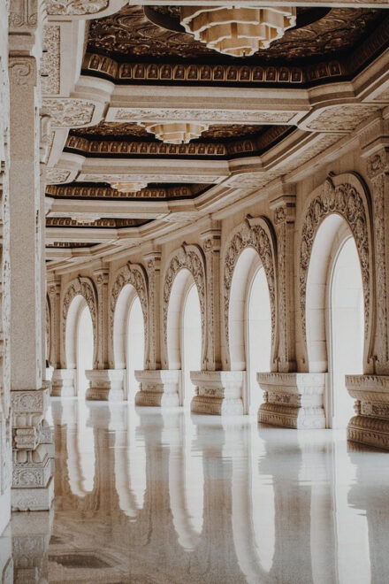 Paris: Versailles Palace Guided Tour With Transportation - Ideal Audience