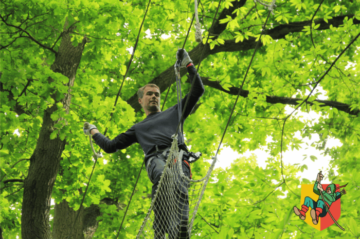 Paris: Viarmes Sherwood Parc Entry Ticket - Opening Hours and Availability