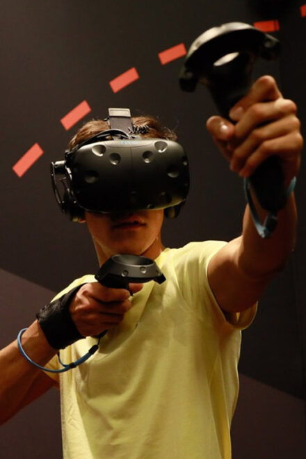 Paris: Virtual-Reality Escape Room Adventure - Features and Amenities