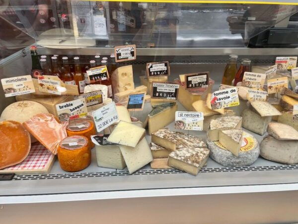 Paris: Walking Food Tour With Cheese, Wine and Delicacies - The Sum Up