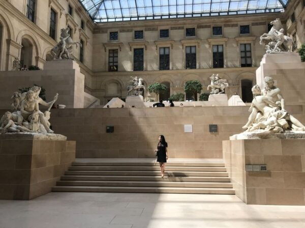Paris: Walking Tour With Louvre Museum Skip-The-Line Ticket - The Sum Up